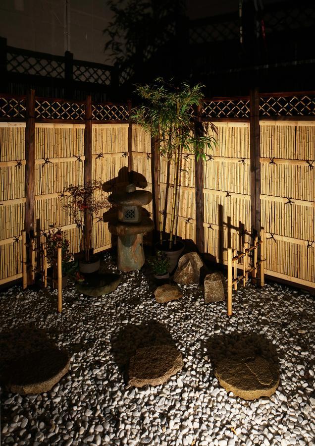 Chikyuutabikazoku Usj Appartement Osaka Buitenkant foto