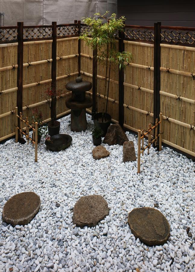 Chikyuutabikazoku Usj Appartement Osaka Buitenkant foto
